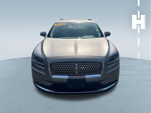 Used 2021 Lincoln Nautilus FWD w/ Equipment Group 101A image 2
