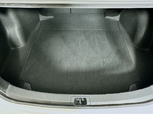 Used 2024 Toyota Corolla LE image 25