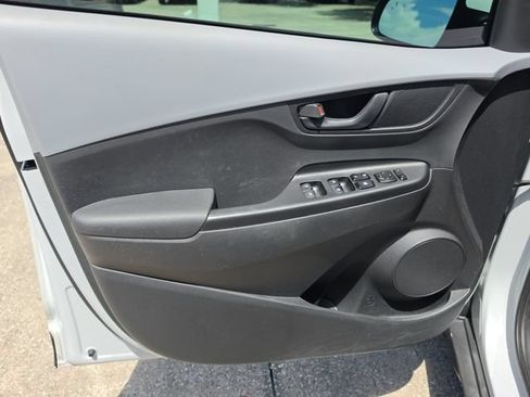 Used 2020 Hyundai Kona SEL FWD image 13