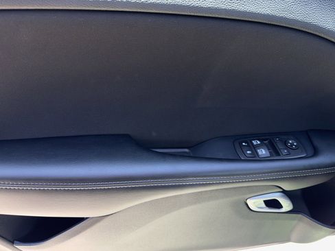 Used 2022 Dodge Challenger R/T Scat Pack RWD image 13