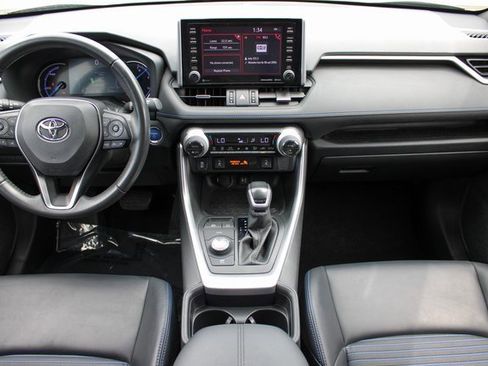 Used 2019 Toyota RAV4 XSE image 16