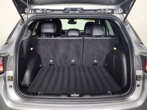 Used 2023 Jeep Compass High Altitude image 9