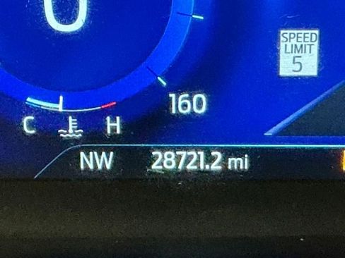 Used 2023 Ford Explorer ST w/ Equipment Group 401A AWD/4WD image 31