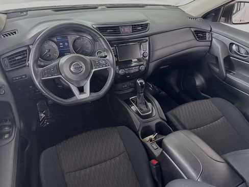 Used 2018 Nissan Rogue SV AWD/4WD image 17