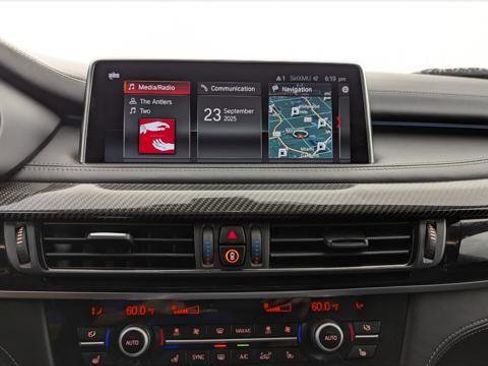 Used 2018 BMW X5 M w/ Executive Package image 27