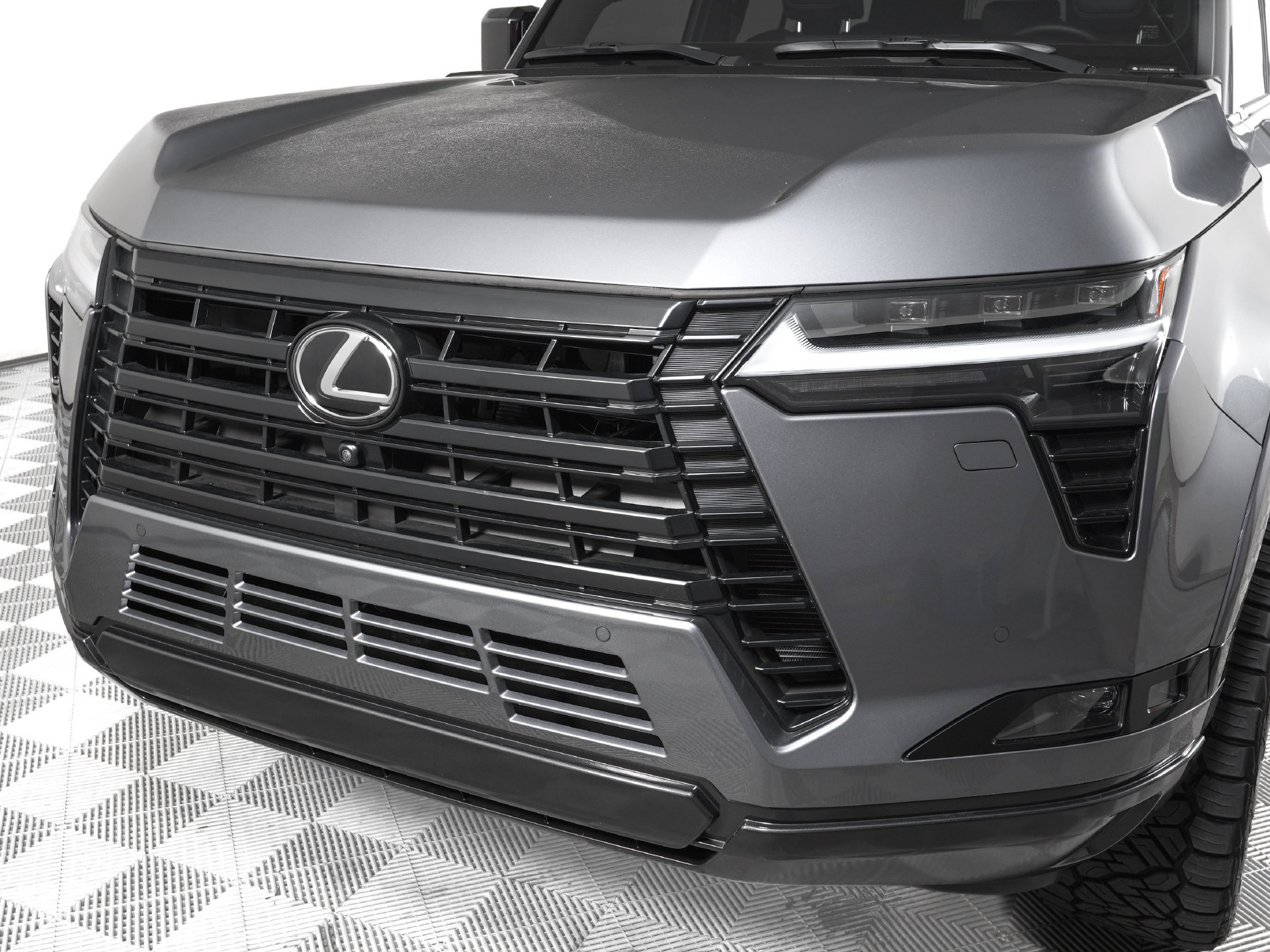 Used 2026 Lexus GX 550 w/ Cold Area Package AWD/4WD image 34