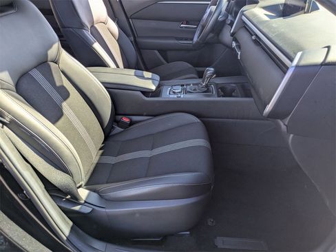 Used 2025 MAZDA CX-50 AWD 2.5 S w/ Premium Package image 29