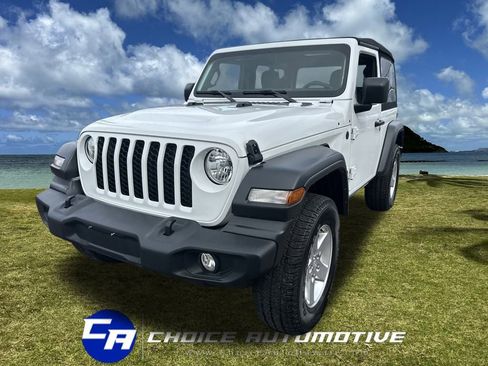 Used 2024 Jeep Wrangler Sport image 1