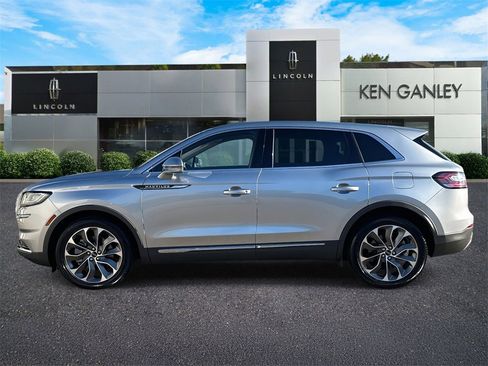 Used 2021 Lincoln Nautilus Reserve image 6