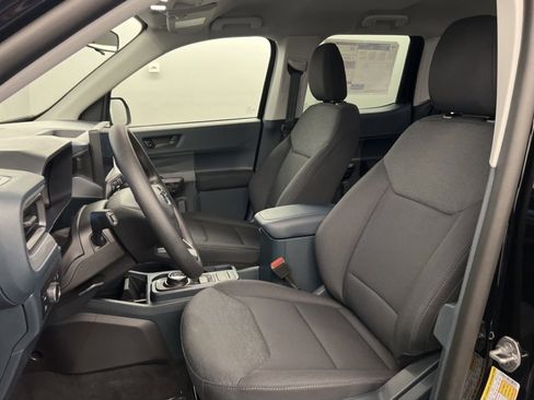 New 2025 Ford Maverick XL image 24