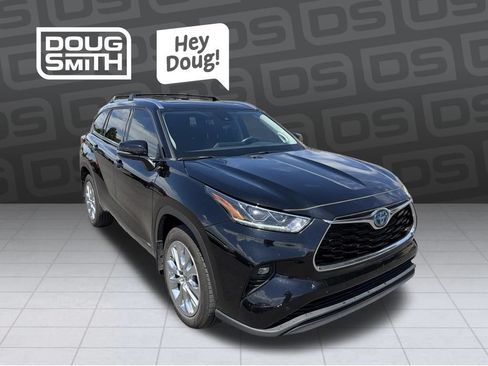 Used 2023 Toyota Highlander Limited AWD/4WD image 7