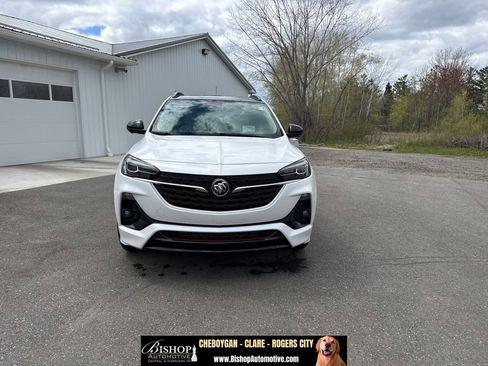 Used 2020 Buick Encore GX Essence w/ Experience Buick Package FWD image 8
