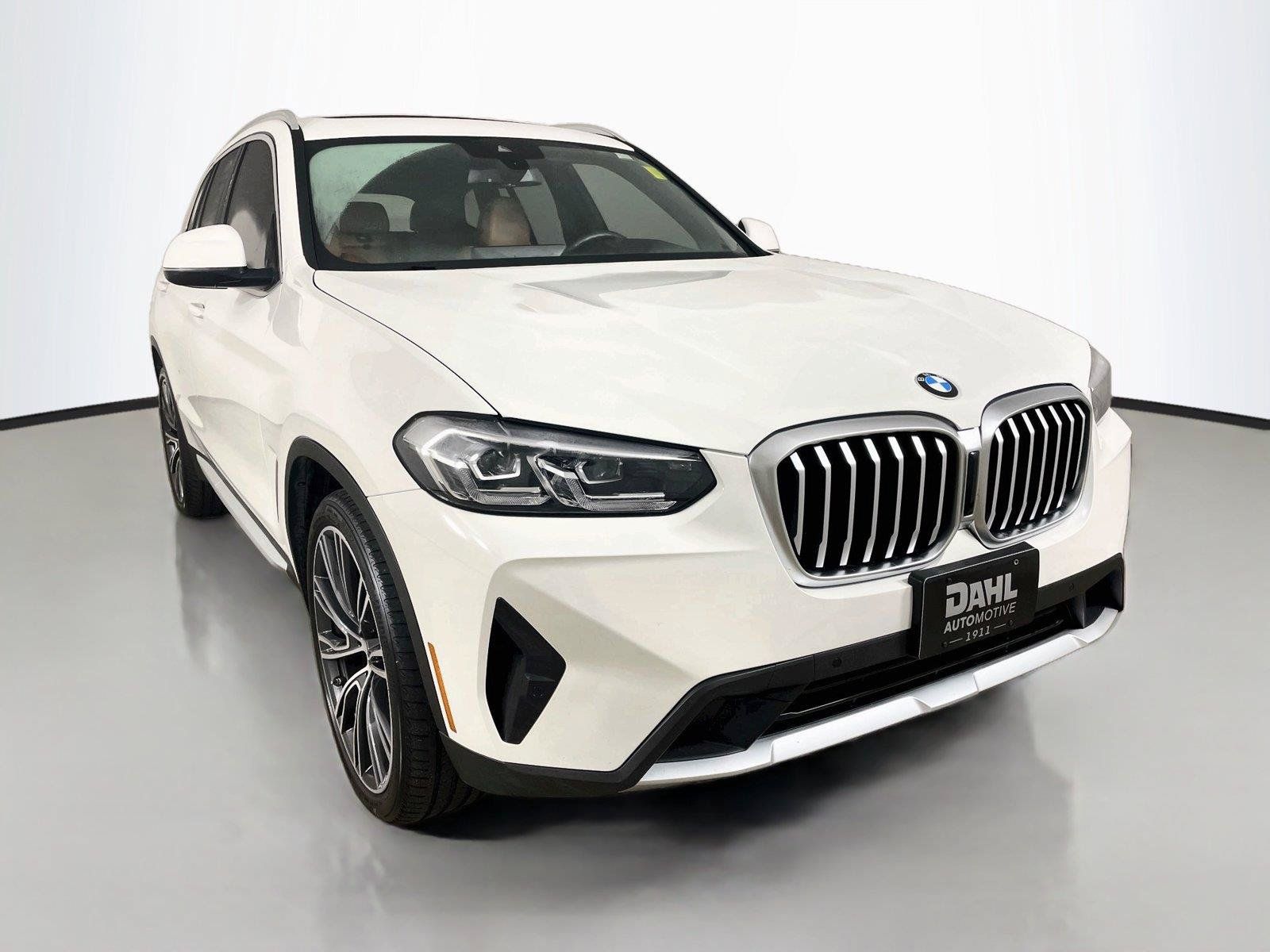 Used 2023 BMW X3 sDrive30i w/ Premium Package RWD image 1
