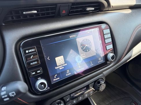 Used 2021 Nissan Kicks SR w/ SR Premium Package FWD image 16