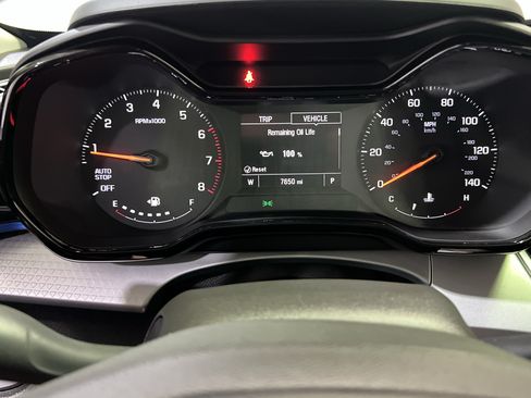 Used 2025 Chevrolet Trax LS w/ LS Convenience Package FWD image 23