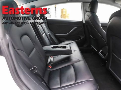 Used 2022 Tesla Model 3 Performance image 20