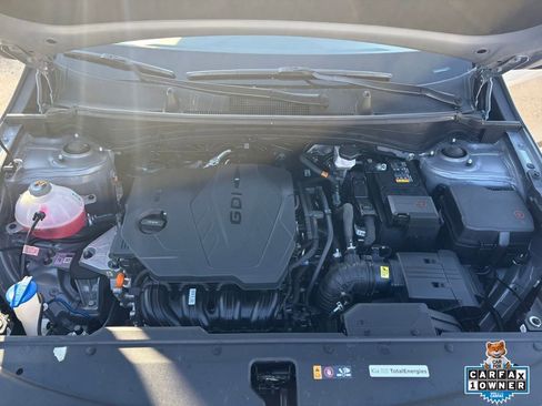 Certified 2025 Kia Sportage LX image 27