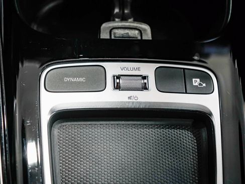 Used 2026 Mercedes-Benz GLB 250 image 22