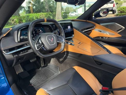Used 2024 Chevrolet Corvette Stingray Preferred Conv w/ Z51 Performance Package RWD image 20