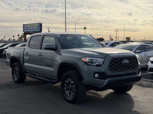 Used 2022 Toyota Tacoma 4x4 Double Cab image 14