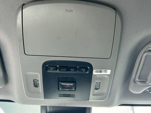 Used 2023 Toyota Camry XSE image 23