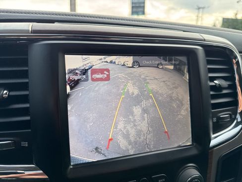 Used 2017 RAM 3500 Laramie w/ Convenience Group image 33