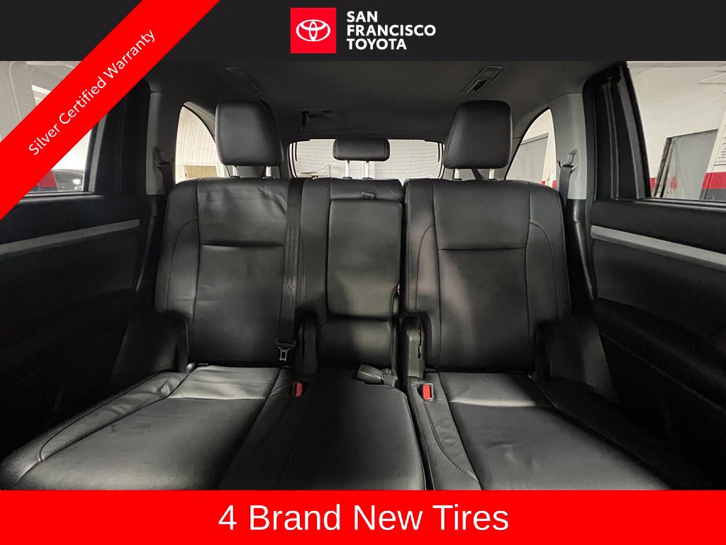 Certified 2017 Toyota Highlander XLE AWD/4WD image 14