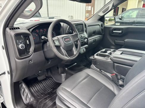 Used 2021 GMC Sierra 1500 2WD Regular Cab image 9