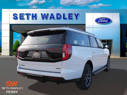 New 2026 Ford Expedition Max Platinum w/ Stealth Appearance Package image 8