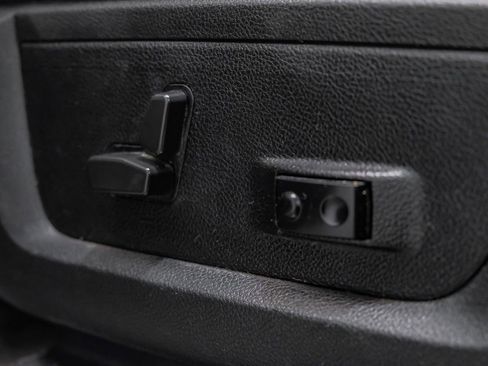 Used 2022 RAM 2500 Limited w/ Off Road Package image 27