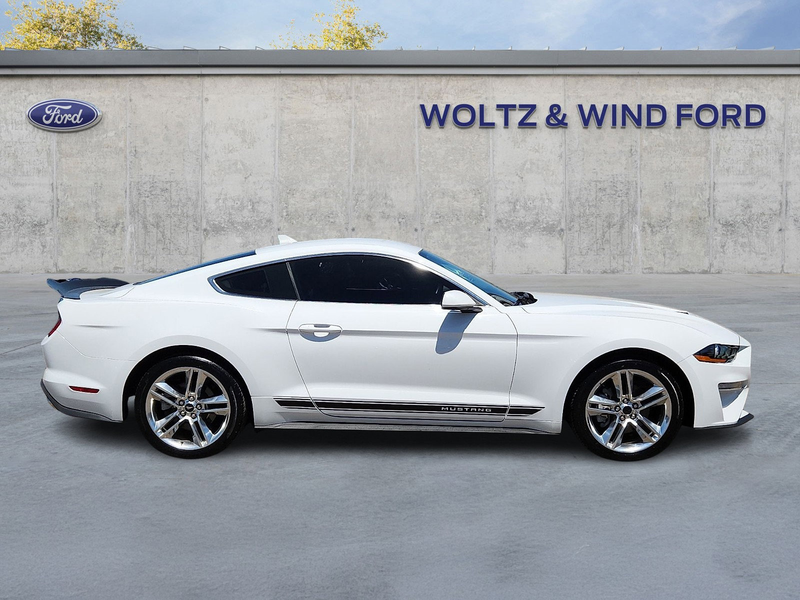Certified 2021 Ford Mustang Coupe RWD image 7