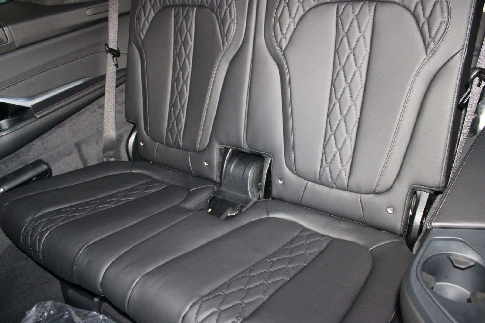 Used 2026 BMW X7 xDrive40i AWD/4WD image 27