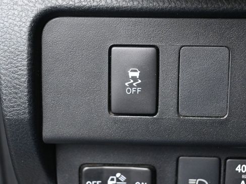 Used 2023 Toyota Tacoma TRD Off-Road image 14