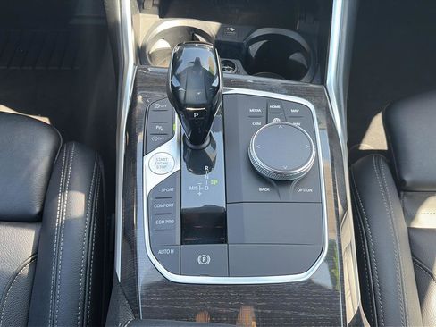 Used 2020 BMW 330i xDrive Sedan w/ Premium Package image 15