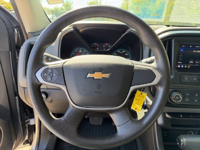 Used 2020 Chevrolet Colorado W/T w/ Custom Special Edition RWD image 17