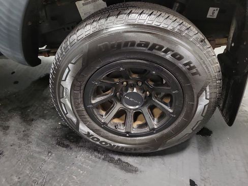 Used 2012 Toyota Tacoma 4x4 Double Cab w/ Convenience Pkg image 10