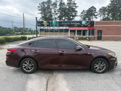 Used 2020 Kia Optima LX FWD image 4