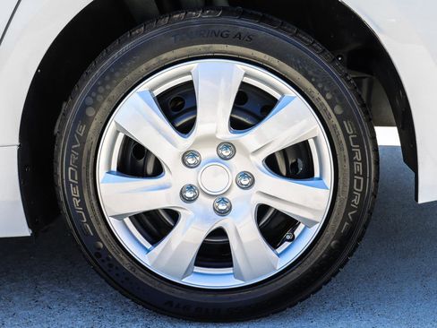 Used 2023 Toyota Corolla LE FWD image 21