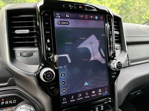 Used 2025 RAM 1500 Laramie w/ Sport Appearance Package image 15