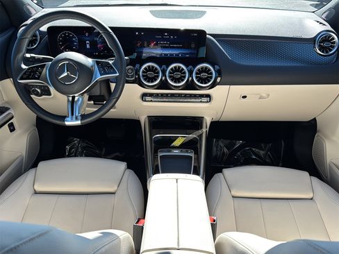 Certified 2025 Mercedes-Benz GLA 250 GLA 250 image 10