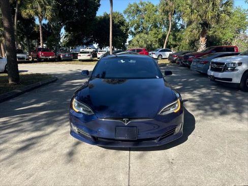 Used 2018 Tesla Model S 75D image 3