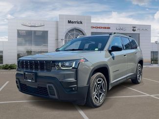 Used 2026 Jeep Cherokee Laredo AWD/4WD video 4