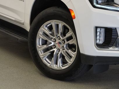 Used 2021 GMC Yukon SLT