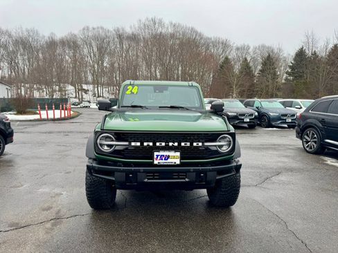 Used 2024 Ford Bronco Wildtrak image 8