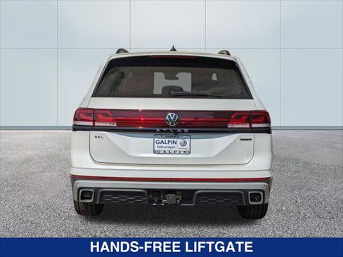 New 2024 Volkswagen Atlas Peak Edition SEL AWD/4WD image 5