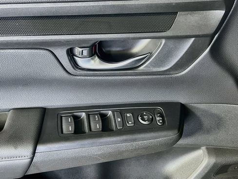 Used 2024 Honda CR-V LX image 12