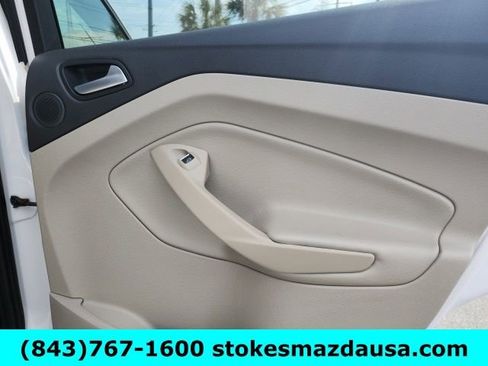 Used 2018 Ford Escape Titanium w/ Ford Safe & Smart Package image 22