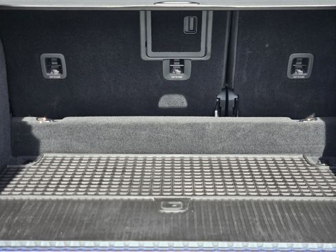 Certified 2025 Mercedes-Benz G 63 AMG 4MATIC image 32