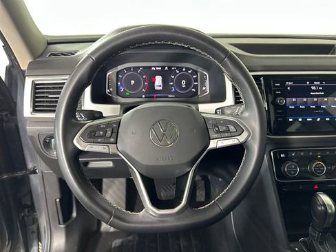 Used 2022 Volkswagen Atlas SE image 14