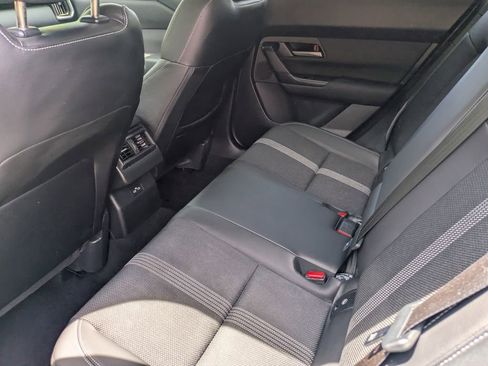 Used 2025 MAZDA CX-50 AWD 2.5 S w/ Premium Package image 12